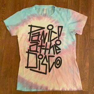 Hot Topic Panic! At The Disco Graphic Band Concert Tie Dye TShirt Women’s Med